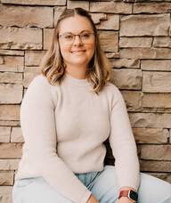 Book an Appointment with Sydney Foster for Chiropractic