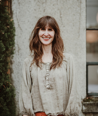 Book an Appointment with Alison Schneider for Acupuncture