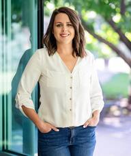 Book an Appointment with Jackie Sagum for Acupuncture