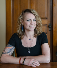 Book an Appointment with Leslie Inlow for Psychotherapy