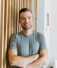 Book an Appointment with Dr. Christopher Herbs for Initial Evaluation and Gait Analysis