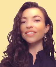 Book an Appointment with Liz Nicole for Voice Lessons