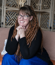 Book an Appointment with Dr. Richelle Rae for Radiant Chiropractic