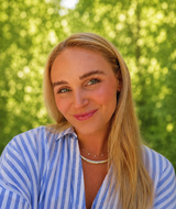 Book an Appointment with Dr. Annalise Floody at DTC Office