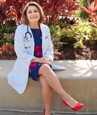 Book an Appointment with Dr. Mandana Dixon for Medical Specialists