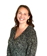 Book an Appointment with Clarissa Boberg for Therapist