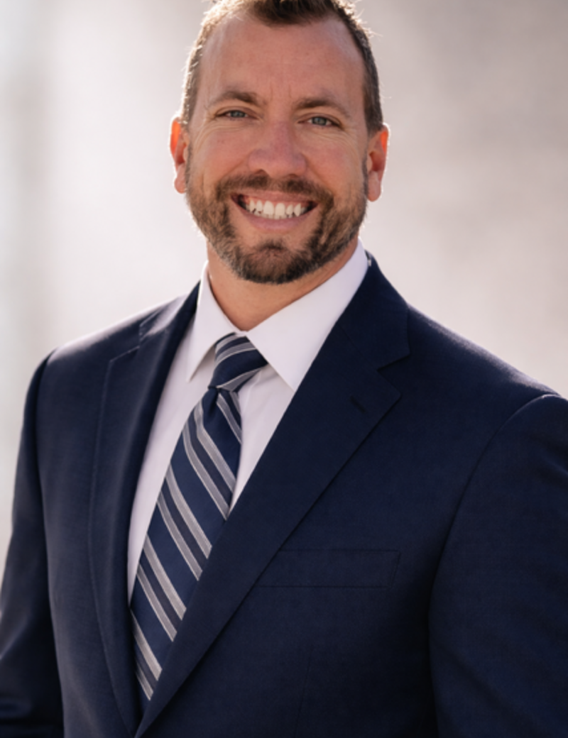 Dr. Richard Dinubilo