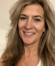 Book an Appointment with Alexia Bennetts for Acupuncture